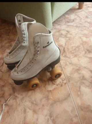 Patines blancos de cuero pata niñ@s