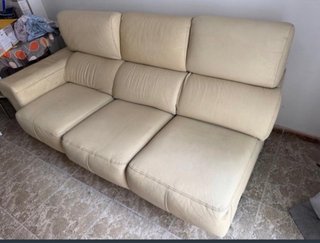 Sofá de piel beige 3 plazas.OFERTA SOLO HOY