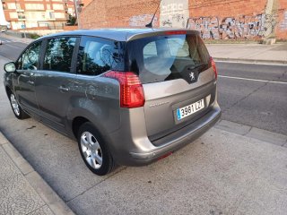 Peugeot 5008 2010