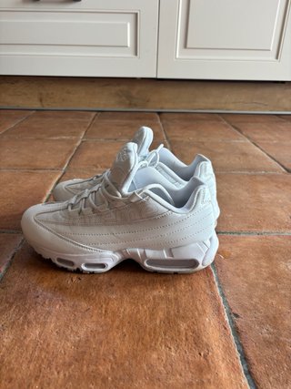 Nike Air Max 95 x Supreme Talla 41