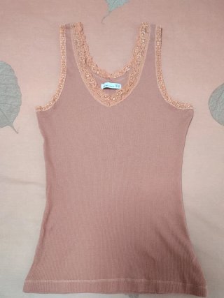 Camiseta okeysi encaje rosa Talla M