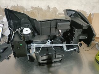 - Feber quad eléctrico infantil batería 12V