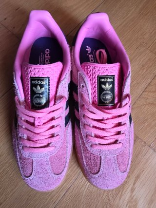 Adidas Zapatillas Rosa y Morado preciosos