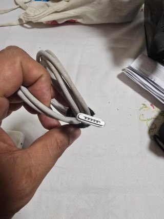 Adaptador Magsafe 140W Apple usado y cable magsafe