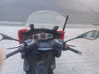 Gilera Nexus 300 Maxi Scooter Roja