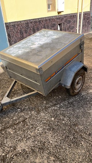 Remolque Ibérica IR-300 - Poco Uso