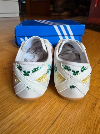 Adidas Zapatillas Bordadas Tokyo Blancas