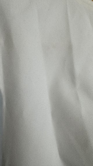 Camisa blanca de manga larga