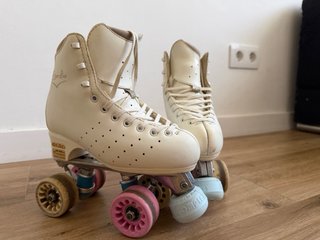 Patines de artístico blancos