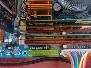 Placa Base Gigabyte GA-P43-ES3G LGA775