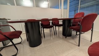 Mesa de Reuniones Oficina + 8 sillas a conjunto