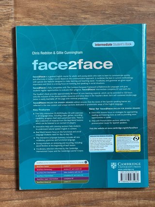 Libro de inglés students face 2 face de Cambridge