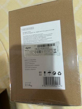Secador Dyson supersonic nural
