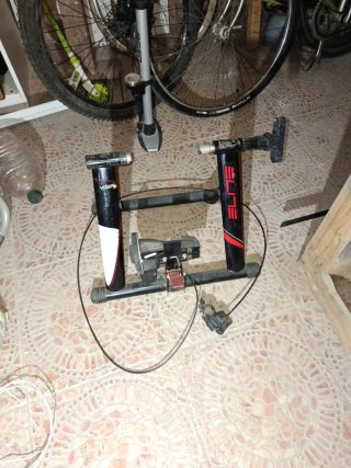 Rodillo Elite para Bicicleta
