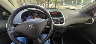 Peugeot 206 2011