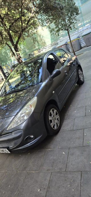 Peugeot 206 2011