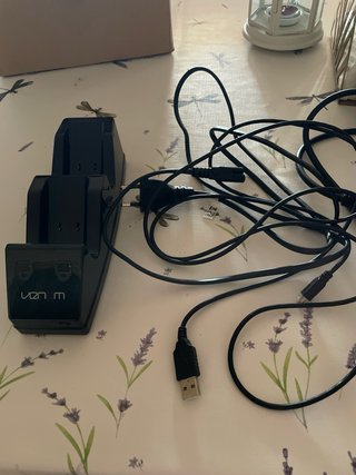 Xbox 360+2 controller+Kinect+10 giochi e accessori