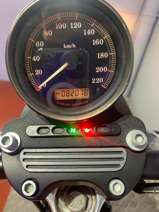 Harley Davidson Sportster 883R