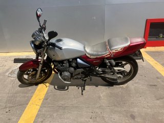 Kawasaki Zephyr 550
