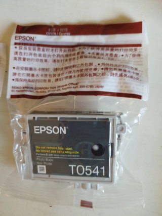 Cartuchos de tinta Epson T0547 y T0541