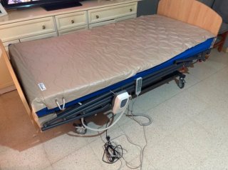 Cama articulada eléctrica Gerialine azul