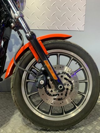 Harley Davidson Sportster 883R