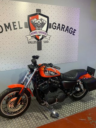 Harley Davidson Sportster 883R