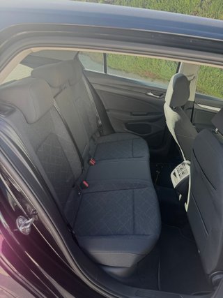 VOLKSWAGEN Golf Life 1.5 eTSI DSG