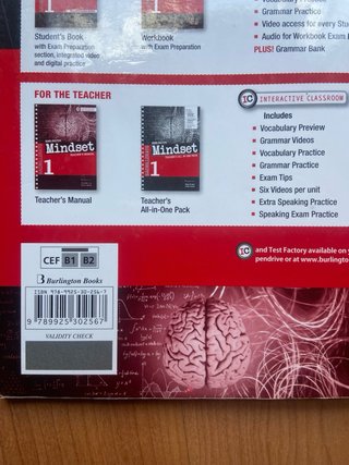 Student’s Book y Work Book( Burlington Books)1ºBCH