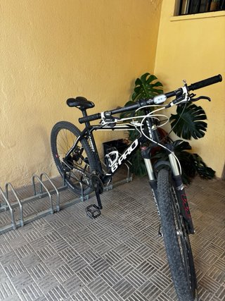 Bicicleta de montaña B-PRO