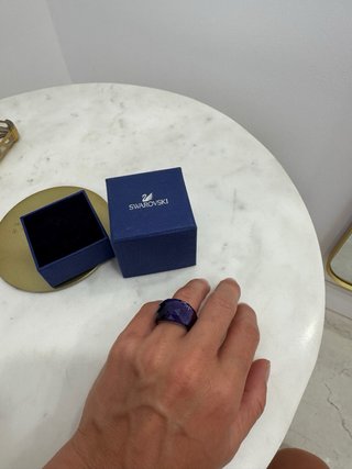 Anillo Swarovski Morado y Plateado