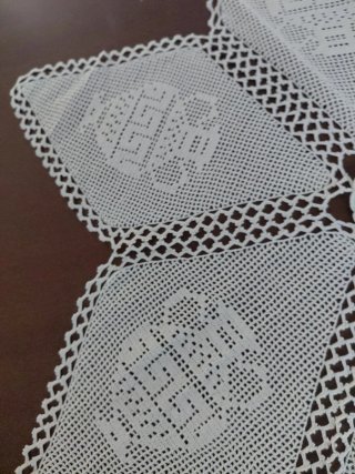 Centrotavola uncinetto fatto a mano cm72x72