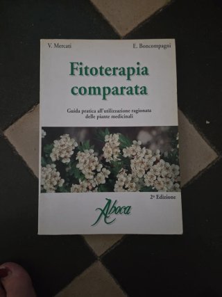 Libro di fitoterapia comparata