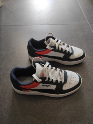 Zapatillas Puma niño azul y blanco