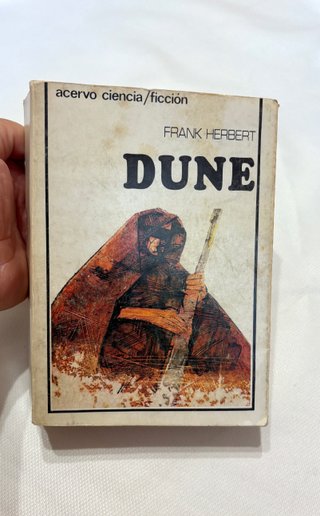 DUNE. Frank Herbert. editorial Acerbo 1981