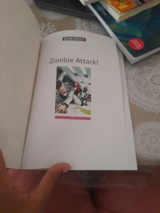 Dominoes: Quick Starter: Zombie Attack!