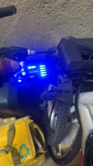 Bicicleta eléctrica Rockrider ST 100