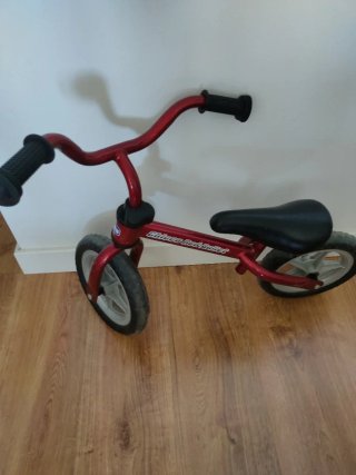 Bicicleta de equilibrio roja Chicco