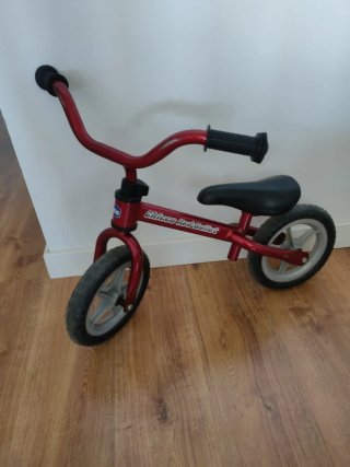 Bicicleta de equilibrio roja Chicco