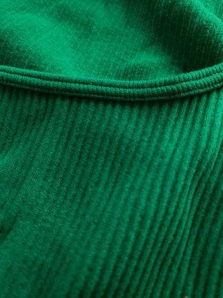 Top verde Stradivarius talla XS