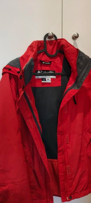 Chaqueta Columbia Talla S Roja