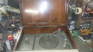 Radio Valvole Giradischi Vintage Magnadyne