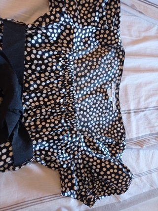 Blusa negra lunares plateados Zara