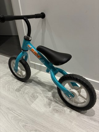 Bici de equilibrio infantil azul