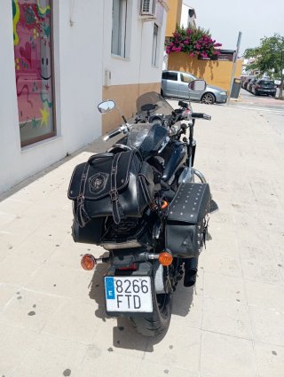 Suzuki Intruder M800 con extras