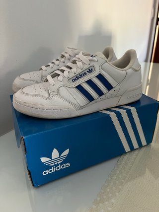 Zapatillas Adidas Continental 80 Blancas y Azules