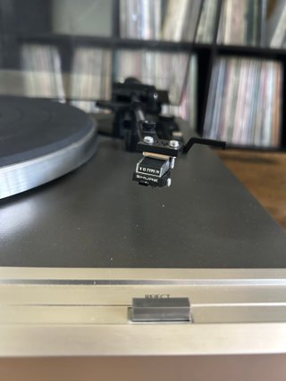 Tocadiscos Mitsubishi DP-780 Hi-Fi