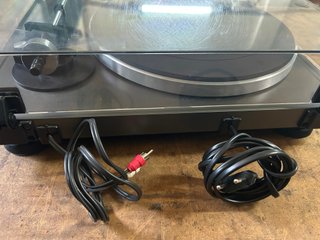 Tocadiscos Mitsubishi DP-780 Hi-Fi