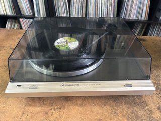 Tocadiscos Mitsubishi DP-780 Hi-Fi