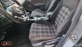 Volkswagen Golf GTI Perf. 245